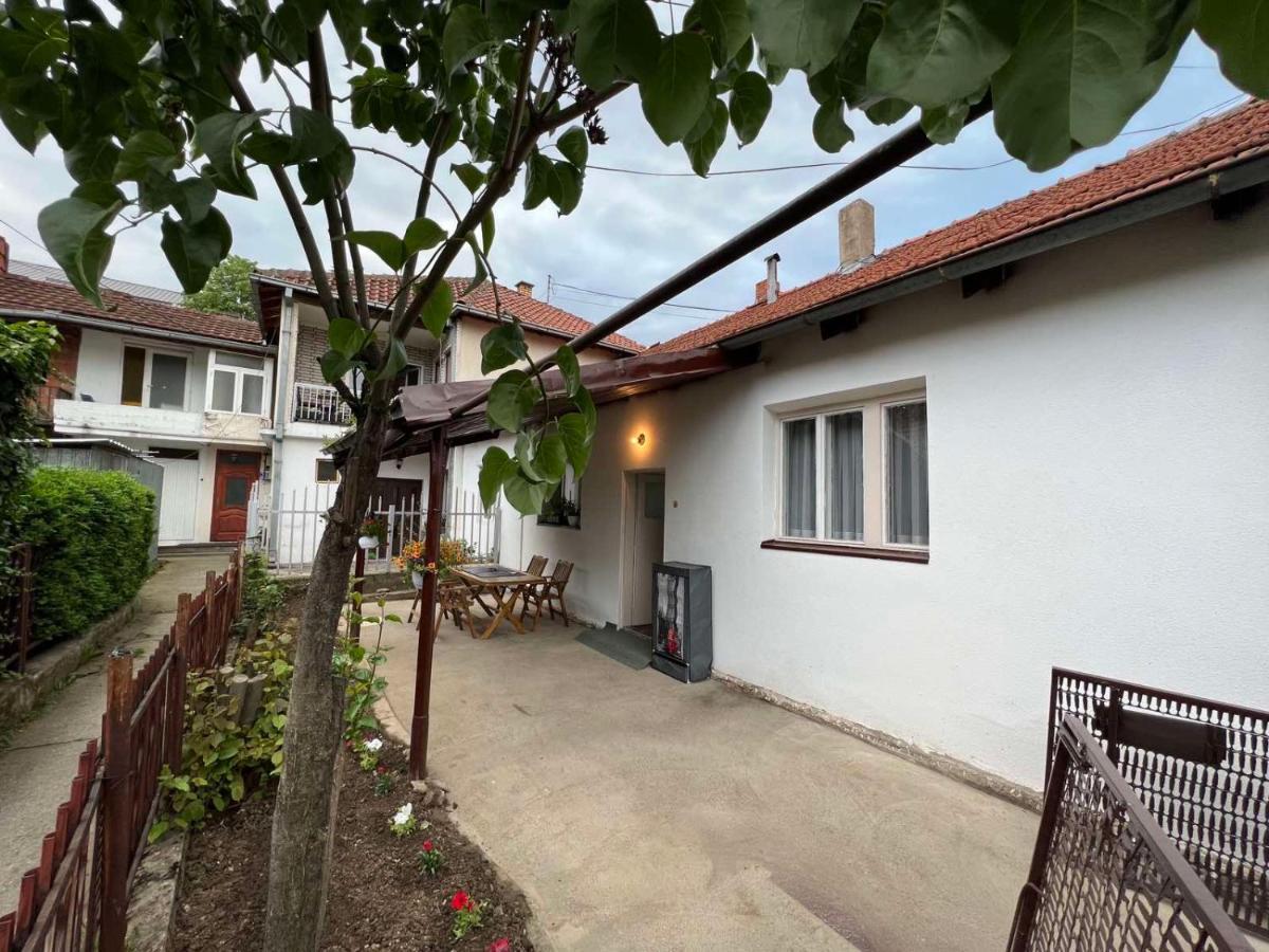 Apartment-Rubin Pristina Exterior photo